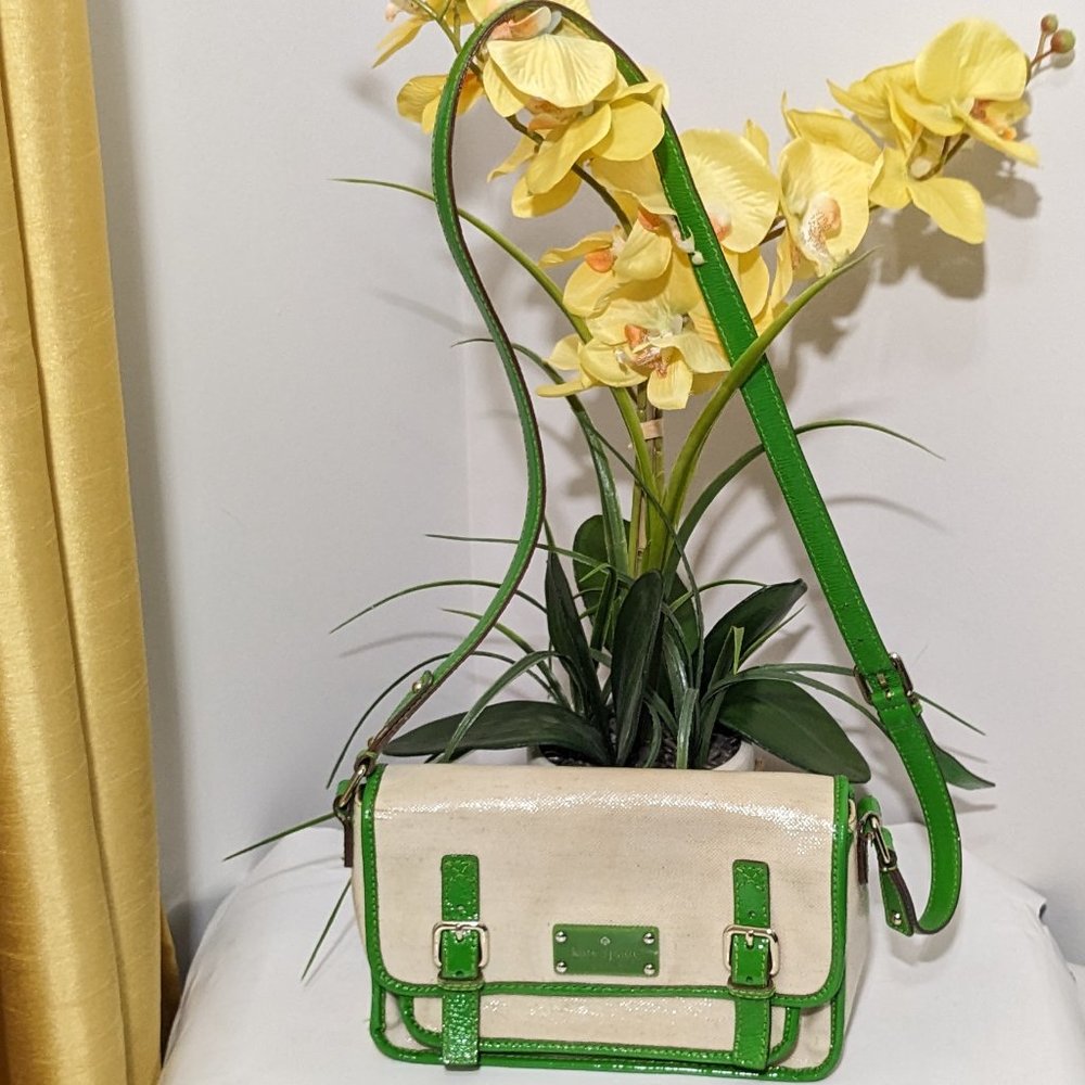 Kate Spade Lacquered Fulton Street Kerryn Coated Canvas Tote Crossbody Bag Purse